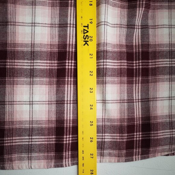 Tilley Ladies Size Large Burgundy Plaid Button Front Shirt - Picture 10 of 10